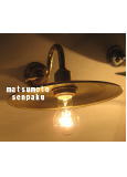 マリンランプ　2S型マリンライトゴールド　点灯の様子