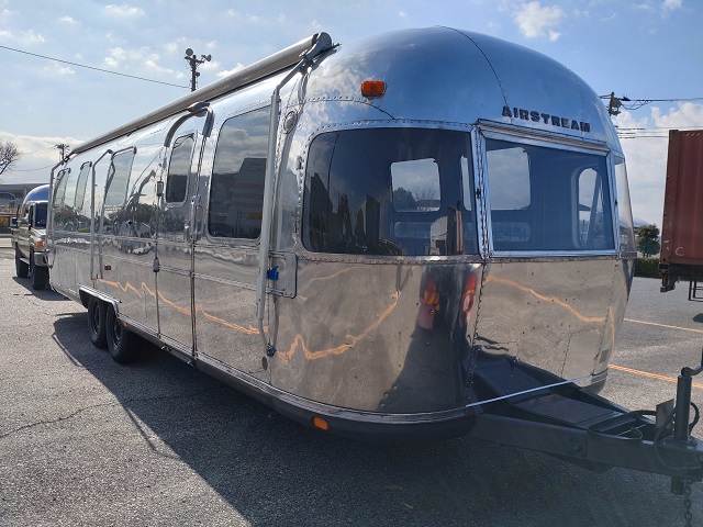 1983年 Airstream Excella 31ft 中古エアストリーム（販売実績）